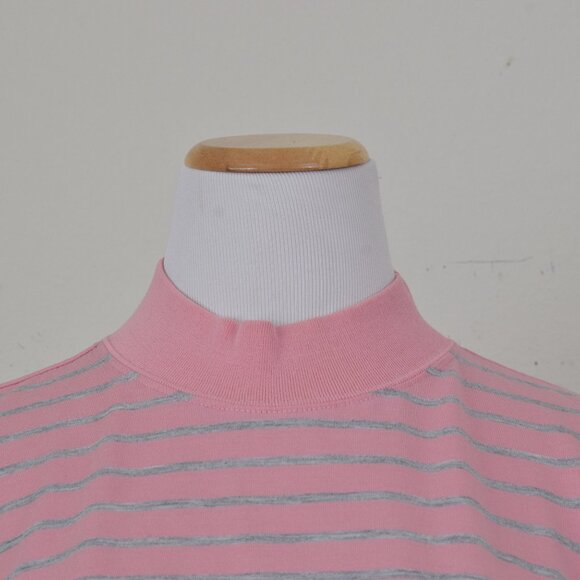 Vintage 90s Pink/Gray Mockneck Crop Tee by Nike - Picture 7 of 11